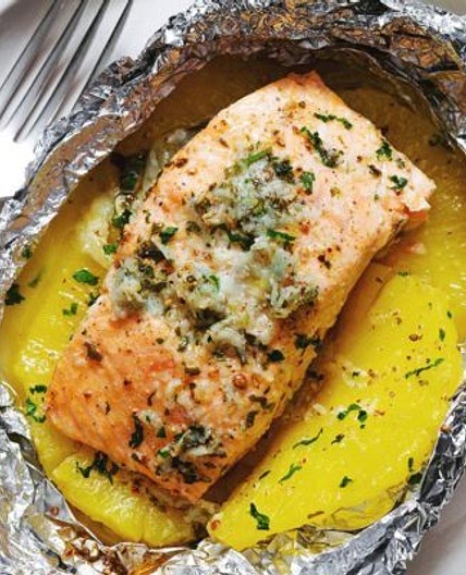 Lemon Garlic Butter Salmon in Foil with Pineapple
