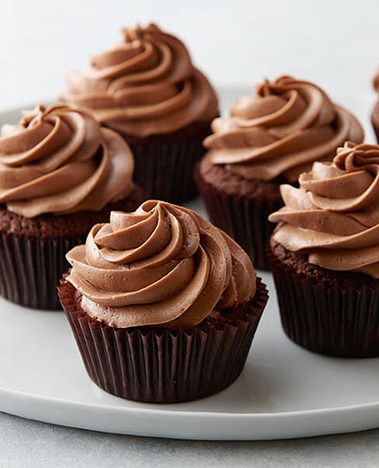 Small Batch Chocolate Buttercream Cupcakes