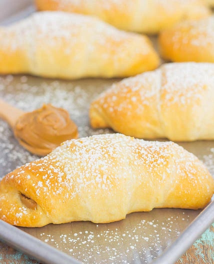 CHOCOLATE COOKIE BUTTER CRESCENTS