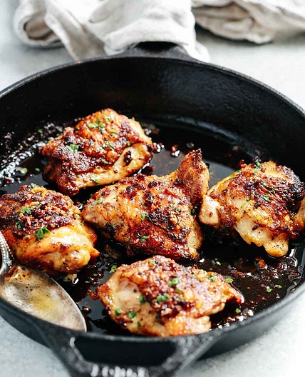 Garlic Butter Chicken Thighs