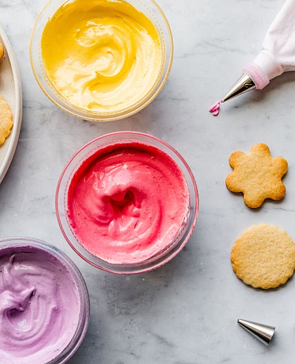 Try This Easy Royal Icing Recipe for Your Holiday Cookies