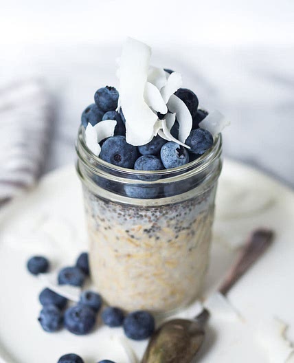 Blueberry Banana Overnight Oats