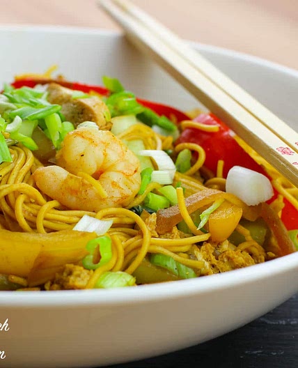 Speedy Singapore Noodles | Slimming & Weight Watchers Friendly