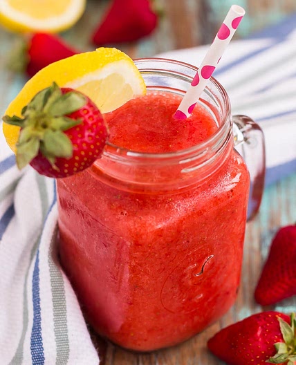 FROZEN STRAWBERRY LEMONADE