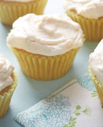 Vegan vanilla cupcakes 