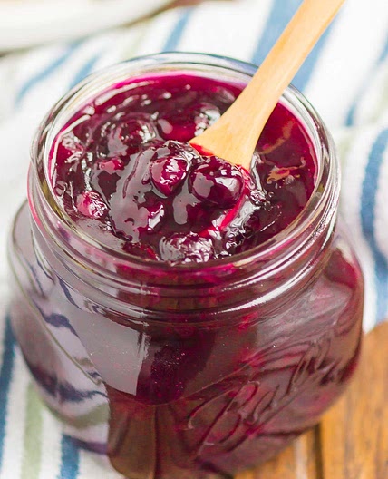 EASY BLUEBERRY SAUCE
