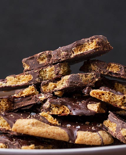 Crispy Cookie Bark Recipe by Tasty