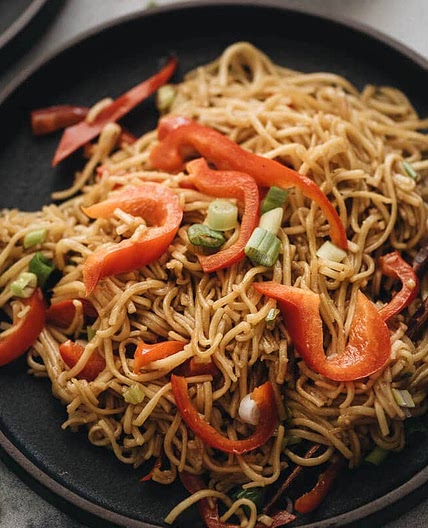15-Minute Garlic Noodles