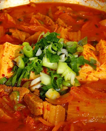 Kimchi stew (Kimchi-jjigae)