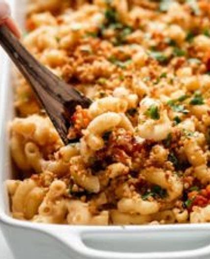 Vegan Buffalo Cauliflower Mac and Cheese