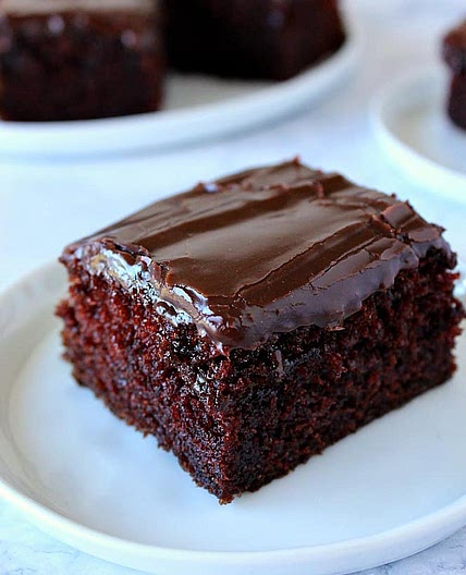 One-Bowl Chocolate Cake Recipe