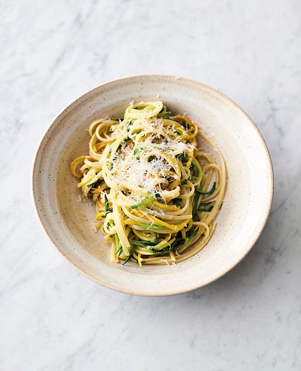 Lemony courgette linguine
