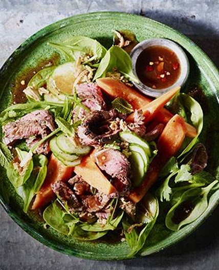 Seared Beef & Papaya Salad with Tamarind Soy Dressing