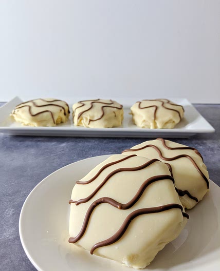 Vegan Zebra Cakes