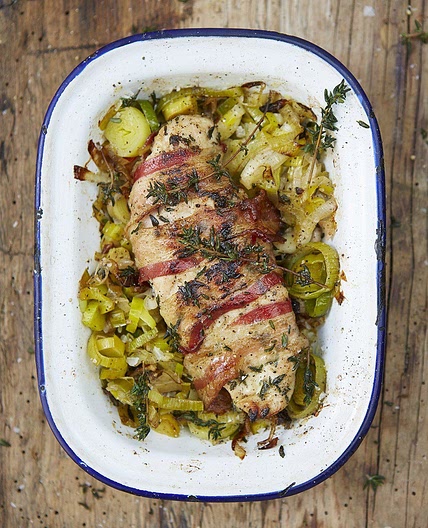 Roasted chicken breast with pancetta, leeks and thyme