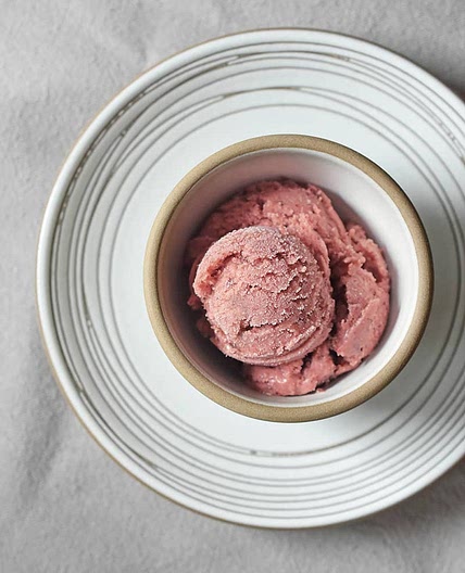 Strawberry Banana Ice Cream