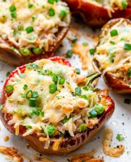 Creamy Tuna Stuffed Bell Peppers