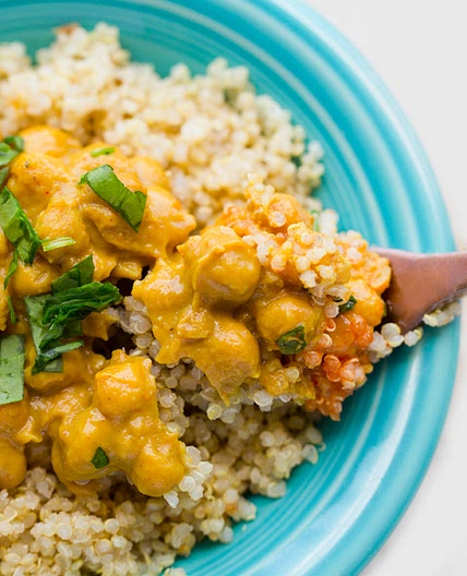 Easy Peanut Butter Curry Chickpeas