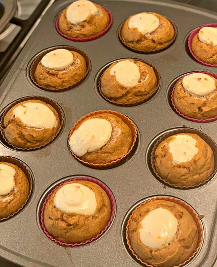 Copycat Starbucks Pumpkin Cream Cheese Muffins
