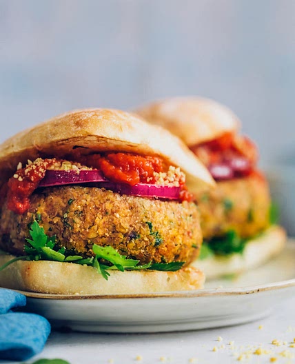 Easy Pizza                                                             Burgers