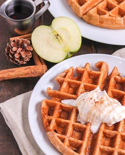 Homemade Apple Cinnamon Waffles