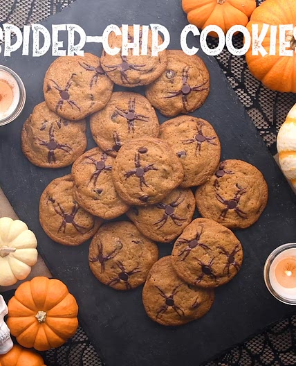 Spider-Chip Cookies