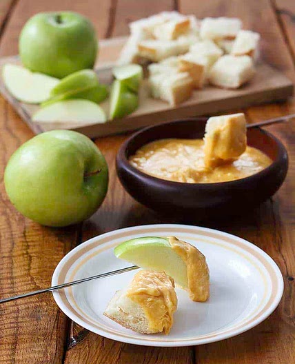 Melting Pot Cheddar Cheese Fondue Recipe