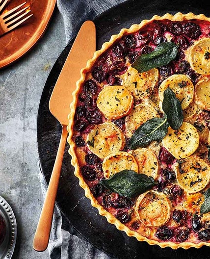 Cranberry and goat's cheese tart