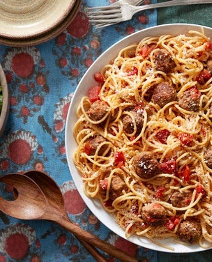 Spaghetti & Meatballs with Romaine Salad & Oregano Dressing