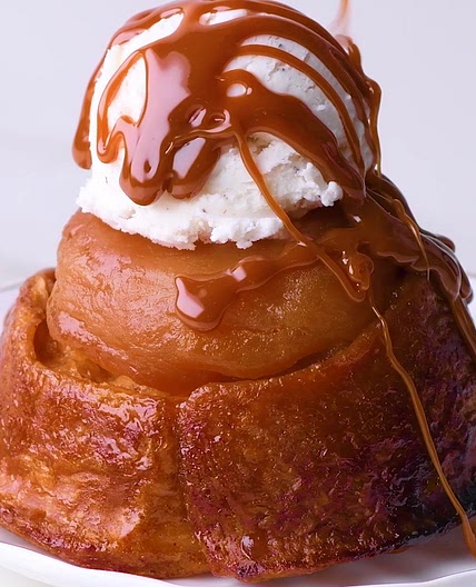 Taffy Apple Tarts