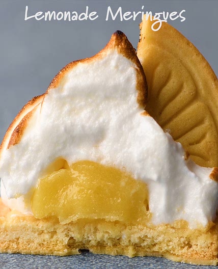 Lemonade Meringues