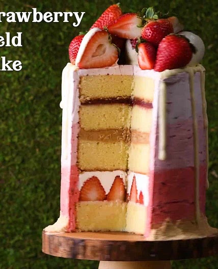 Strawberry Field Cake