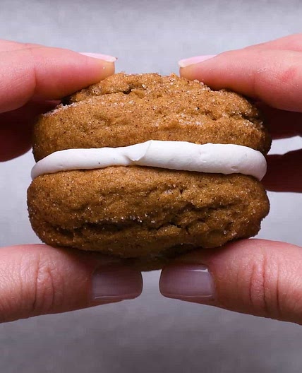 Homemade Gingerbread Whoopie Pies