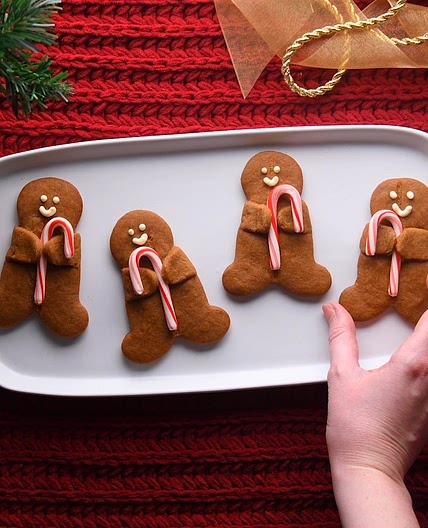Candy Cane Gingerbread Men