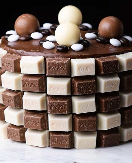 Kit Kat Cake Upgrade | So Yummy