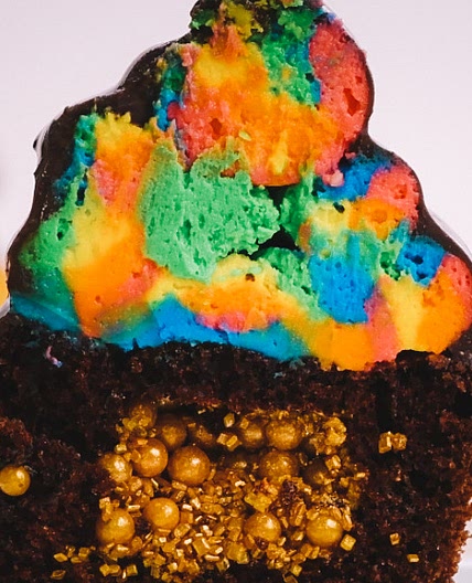Pot of Gold High Hat Cupcakes