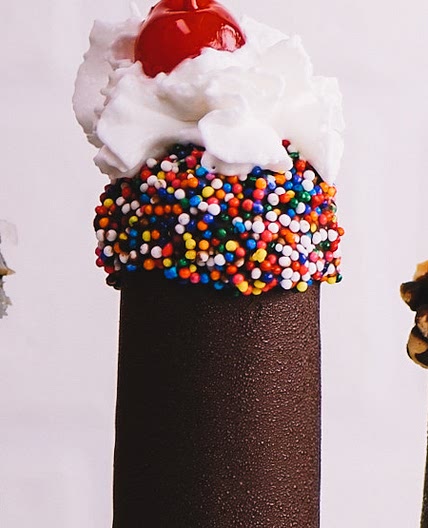 Banana Split Pops