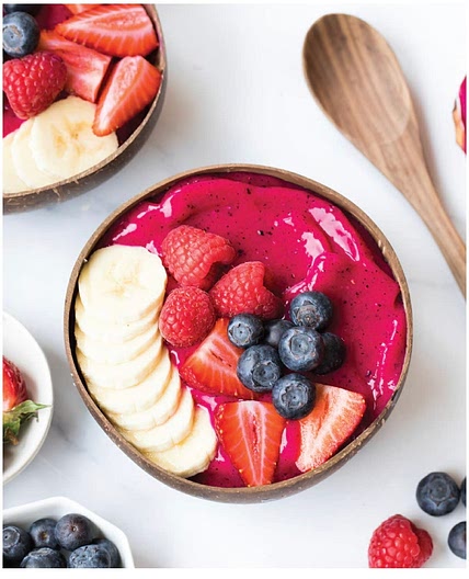 Pitaya smoothie bowl