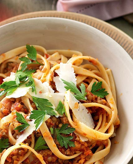 Vegetarian bolognese recipe with fettuccine