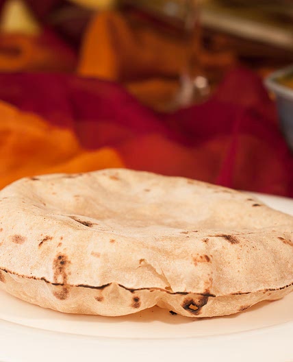 Phulka Recipe (Roti/Chapati) - Puffed Indian Bread