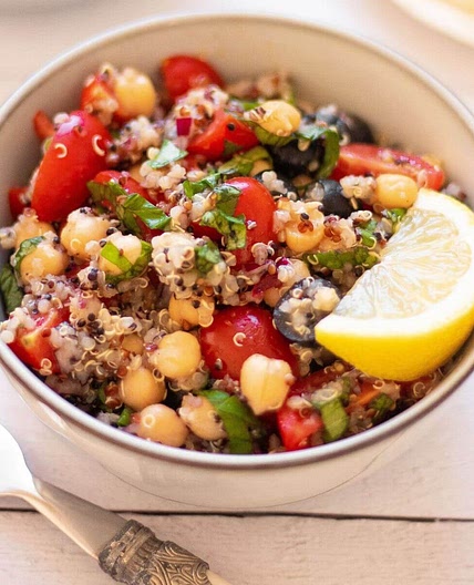 Vegan Mediterranean Quinoa Salad with Chickpeas