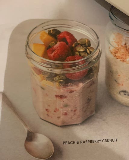 Peach & raspberry crunch overnight oats