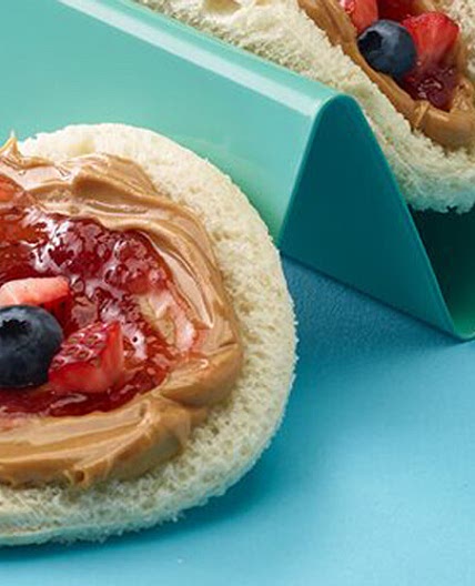 SKIPPY® Peanut Butter and Jelly Tacos