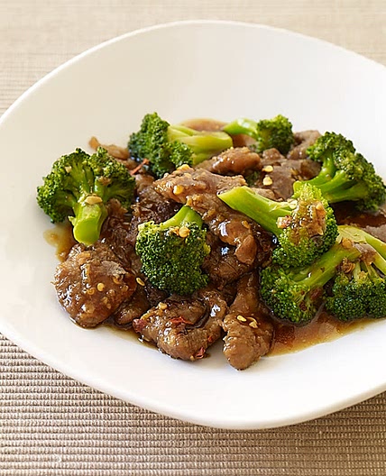 Beef and broccoli stir-fry