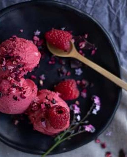Crème glacée aux framboises sans sucre