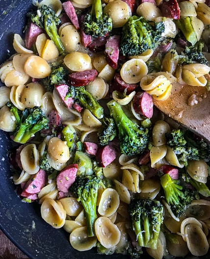 One Pot Smoked Sausage Broccoli Pasta