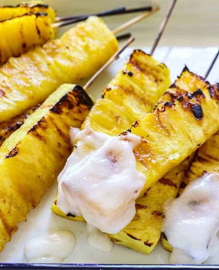 Grilled Pineapple with Coconut Rum Sauce