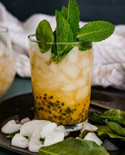 Passionfruit, ginger and lime kombucha