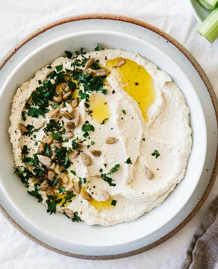 Roasted Cauliflower Hummus