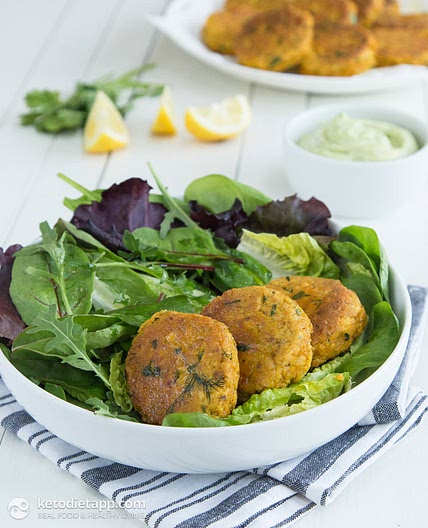 Salmon Patties with Avocado Lime Dip